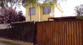 Hermosa Casa Esquina en Paine